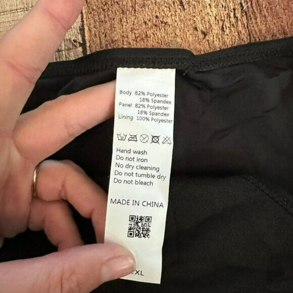 AONIHUA women's size XXL pink and black surf shirt with bikini bottom set - Picture 7 of 9